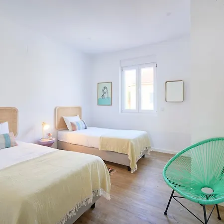 Ocean Dream W Ac, By Timecooler * Costa da Caparica